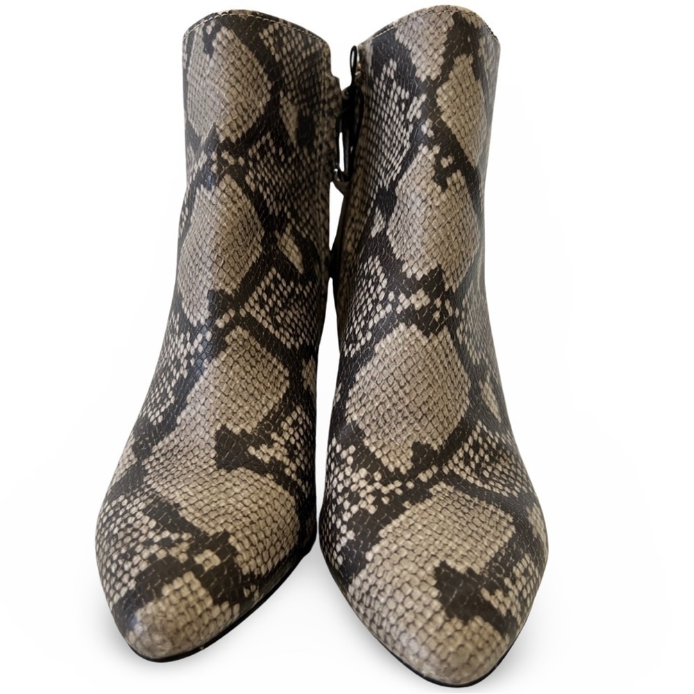 Dolce Vita Deedee Snake Print Kitten Heel Pointed Ankle Booties Size US 7.5 - Picture 4 of 8